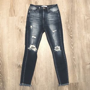 KanCan Junior’s ripped Jeans